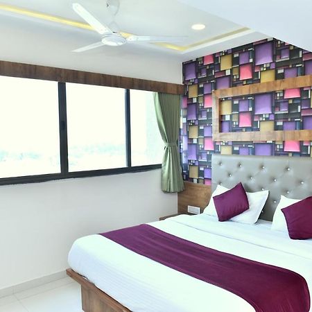 Hotel Royal King By Sky Stays Ahmedabad Eksteriør bilde