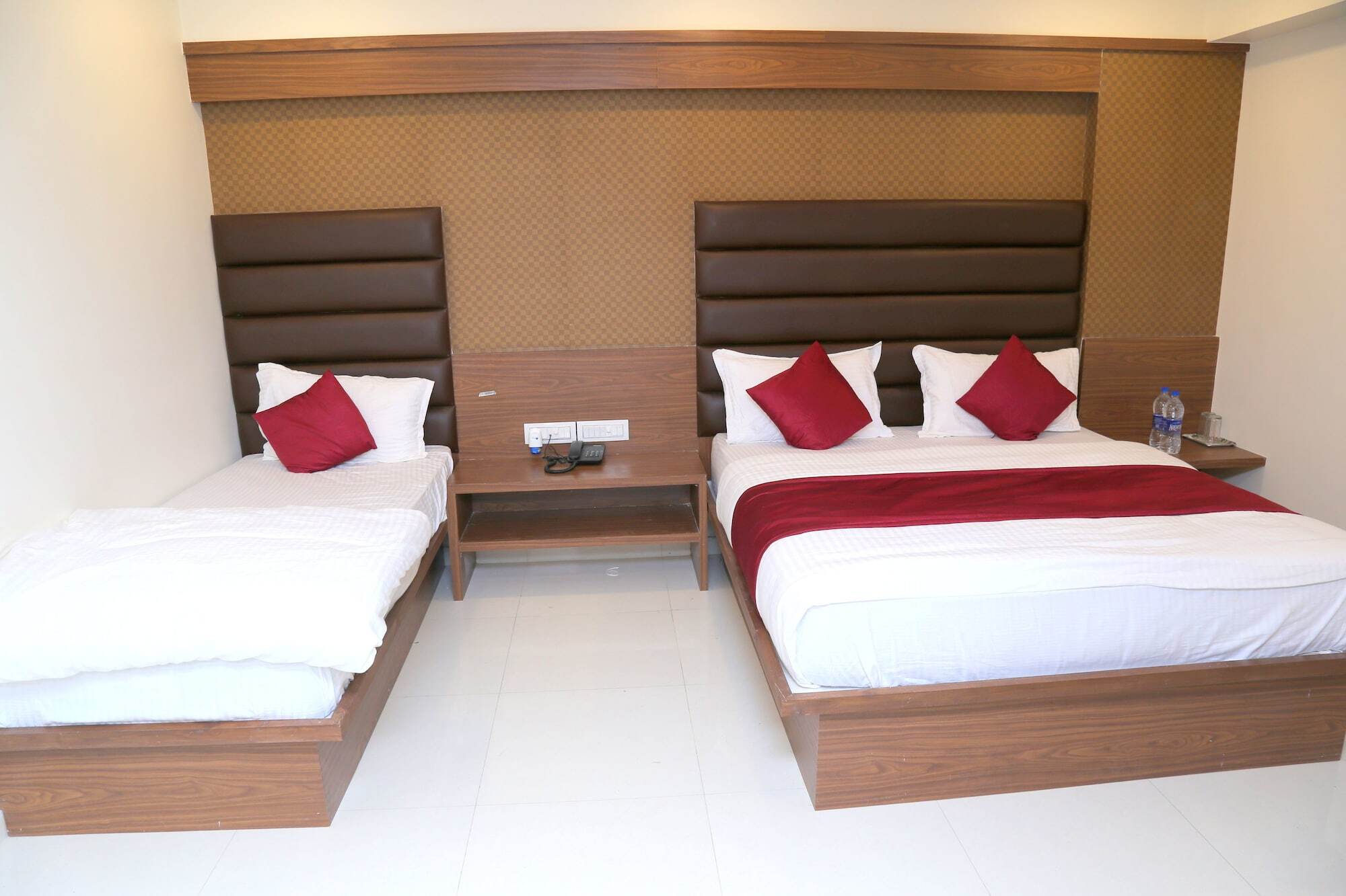 Hotel Royal King By Sky Stays Ahmedabad Eksteriør bilde