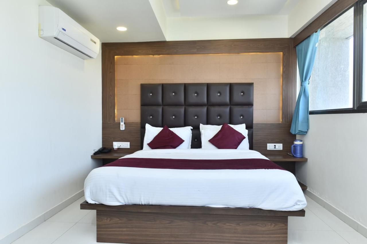 Hotel Royal King By Sky Stays Ahmedabad Eksteriør bilde