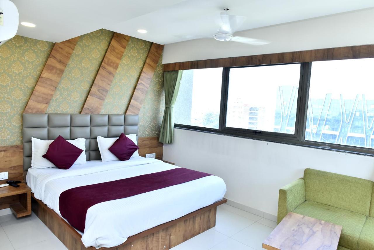 Hotel Royal King By Sky Stays Ahmedabad Eksteriør bilde